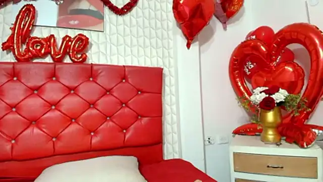 Elizabetth Roman online show from 13, 2, 2026