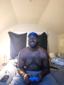 Snapshot of iLOVETRAY96 chatting on 18, 12, 2025 iLOVETRAY96 online show from 18, 12, 2025