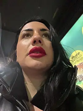 Snapshot of tesaa1212 chatting on 6, 1, 2026 tesaa1212 online show from 6, 1, 2026