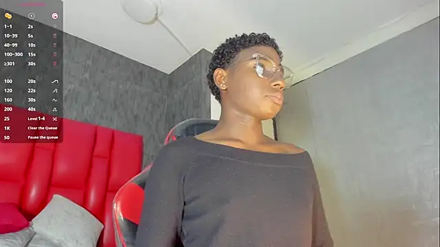 teylor lovee online show from 18, 3, 2026