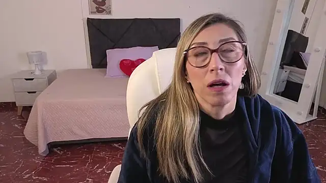 Scarlett 079 online show from 24, 3, 2026