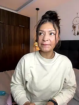 victoria   moon online show from 16, 1, 2026