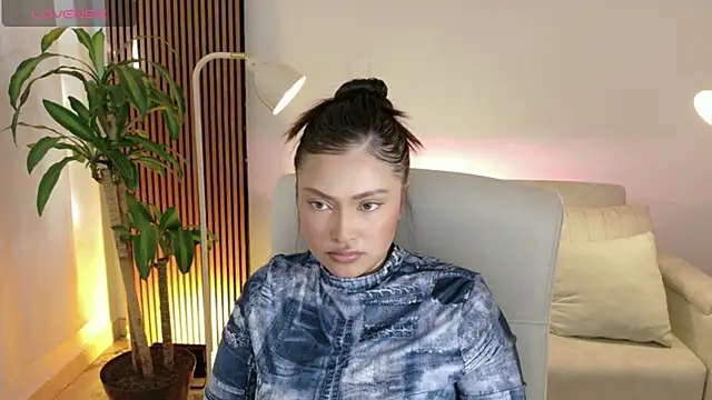 victoria   moon online show from 27, 2, 2026