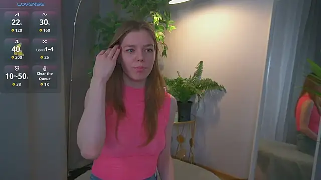 Tina Tayllor  online show from 5, 12, 2025