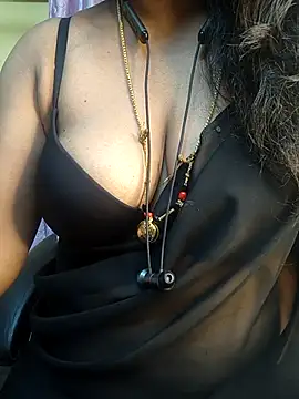 Preeti345 online show from 2, 4, 2026