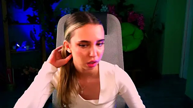 KimPorins online show from 15, 4, 2026