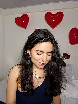 saasha Petit online show from 8, 2, 2026