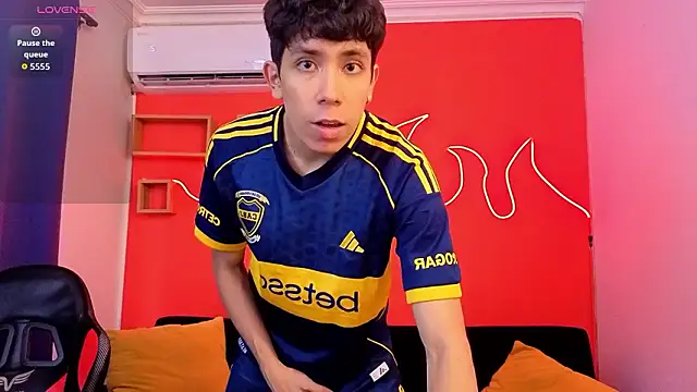 Neo Twink online show from 24, 3, 2026