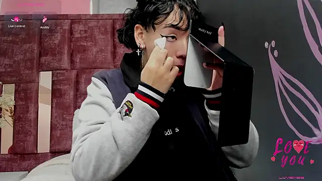 Kiara Fox   online show from 23, 2, 2026