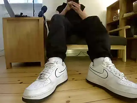 Snapshot of jonas_camboy chatting on 1, 2, 2026 jonas camboy online show from 1, 2, 2026