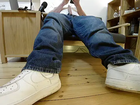 Snapshot of jonas_camboy chatting on 2, 2, 2026 jonas camboy online show from 2, 2, 2026