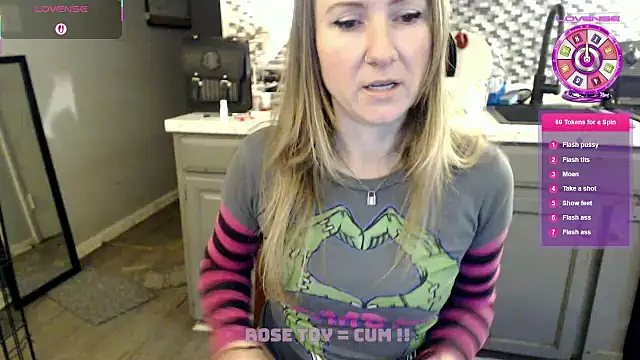 alluringpixie online show from 16, 1, 2026