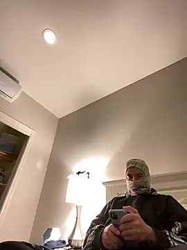 phantom898983 online show from 21, 4, 2026