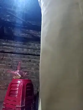 Snapshot of mon-monk chatting on 16, 12, 2025 mon-monk online show from 16, 12, 2025