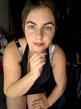 Snapshot of GeilesLuder38 chatting on 5, 12, 2025 GeilesLuder38 online show from 5, 12, 2025