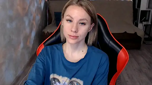 MiaBun1 online show from 13, 2, 2026