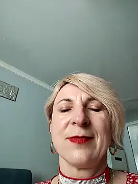 Snapshot of AhlyssaLove1155 chatting on 24, 6, 2026 AhlyssaLove1155 online show from 24, 6, 2026