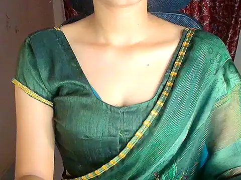 Snapshot of Sexy_Sanaya2 chatting on 7, 7, 2026 Sexy Sanaya2 online show from 7, 7, 2026