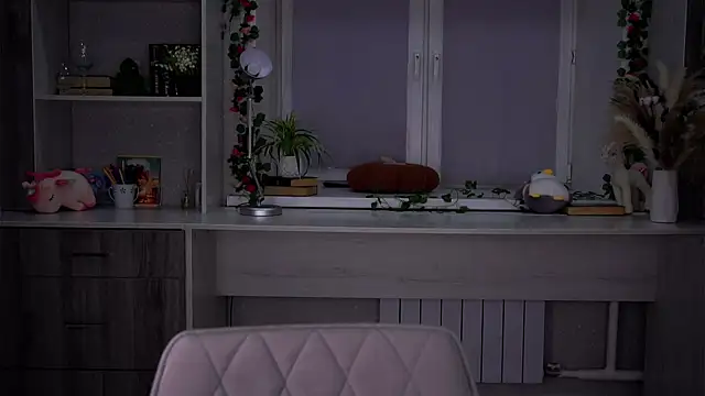 Snapshot of SolBurri chatting on 15, 12, 2025 SolBurri online show from 15, 12, 2025