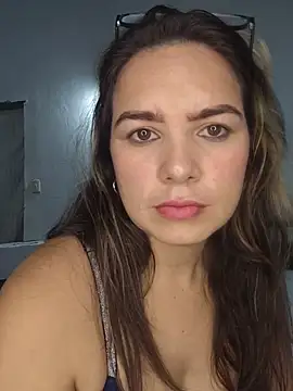 Snapshot of Charlott_smi chatting on 9, 7, 2026 Charlott smi online show from 9, 7, 2026