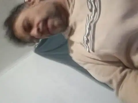 Snapshot of maannn8962 chatting on 16, 3, 2026 maannn8962 online show from 16, 3, 2026