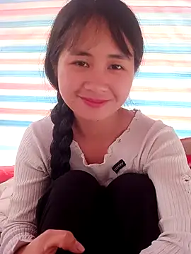 Him MountainGirl online show from 12, 2, 2026