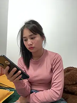 Him MountainGirl online show from 19, 3, 2026