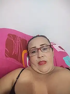 Nini Love  online show from 9, 3, 2026