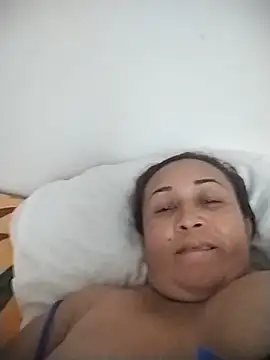 Nini Love  online show from 2, 6, 2026