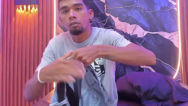 Snapshot of Jhon_Hot21Sexx chatting on 16, 12, 2025 Jhon Hot21Sexx online show from 16, 12, 2025