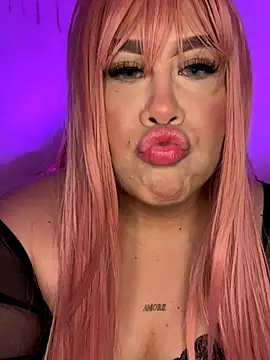 Mia Carters online show from 21, 12, 2025