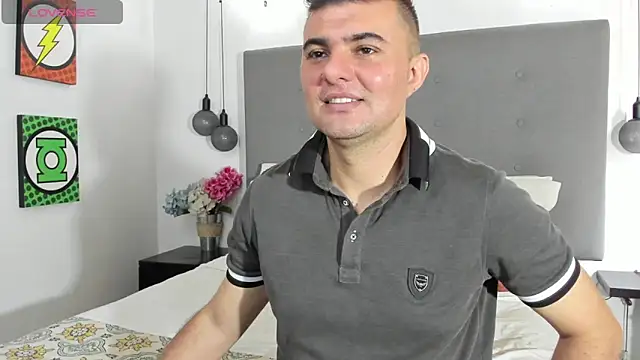 Snapshot of AndrethMuller chatting on 28, 5, 2026 AndrethMuller online show from 28, 5, 2026