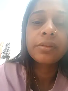 Snapshot of nehakapoor89 chatting on 16, 12, 2025 nehakapoor89 online show from 16, 12, 2025