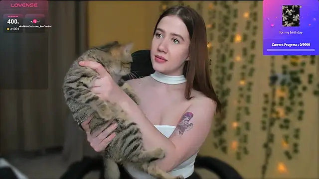 Snapshot of LunaViridis chatting on 16, 12, 2025 LunaViridis online show from 16, 12, 2025