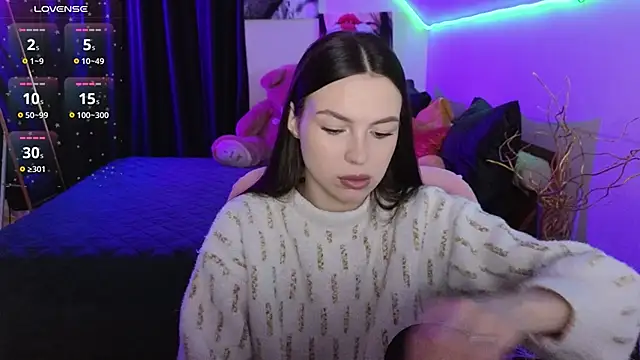 MaxinCarroll online show from 3, 2, 2026