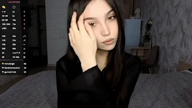 Qwami Amie online show from 16, 5, 2026