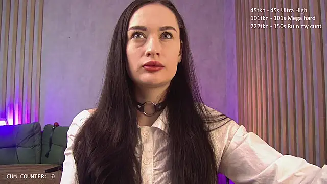 sasha strip online show from 2, 6, 2026