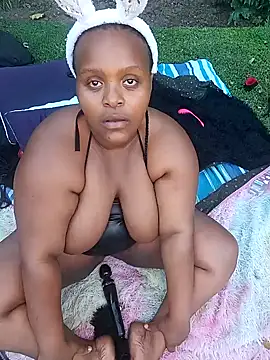 ChoklitBerryXX online show from 2, 4, 2026