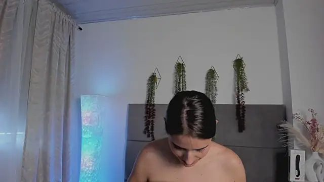 JulietaSnow online show from 12, 3, 2026