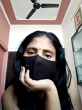 Snapshot of kanika05 chatting on 13, 1, 2026 kanika05 online show from 13, 1, 2026