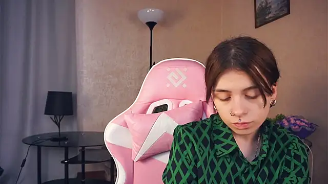 IleanaPishko online show from 8, 1, 2026