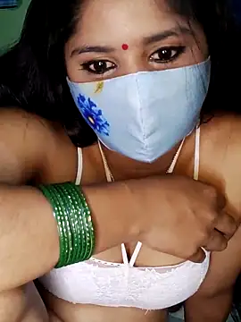 Cuple masti72 online show from 29, 4, 2026