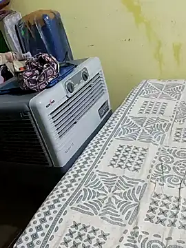 Cuple masti72 online show from 25, 6, 2026