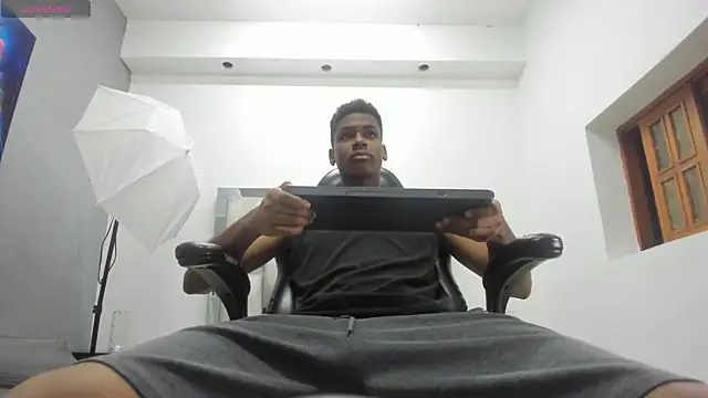 khris  evans online show from 11, 5, 2026