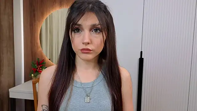 Snapshot of NatishaAlpern chatting on 16, 12, 2025 NatishaAlpern online show from 16, 12, 2025