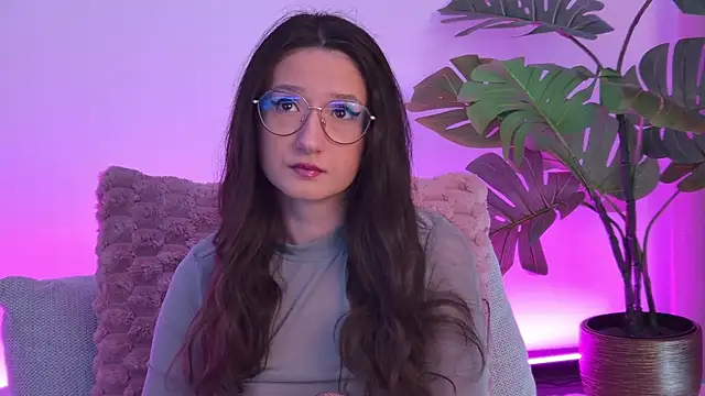 TheaMalekoo online show from 15, 4, 2026