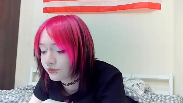 Shine Luna online show from 13, 2, 2026