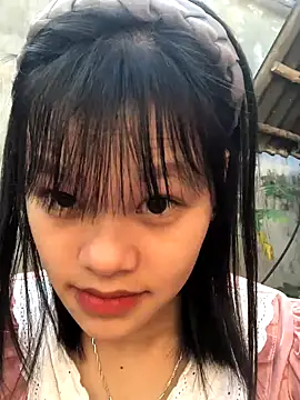 Snapshot of Pege-nii chatting on 15, 12, 2025 Pege-nii online show from 15, 12, 2025