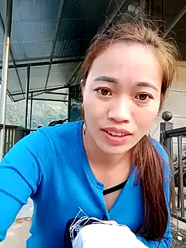 little-effy online show from 22, 12, 2025