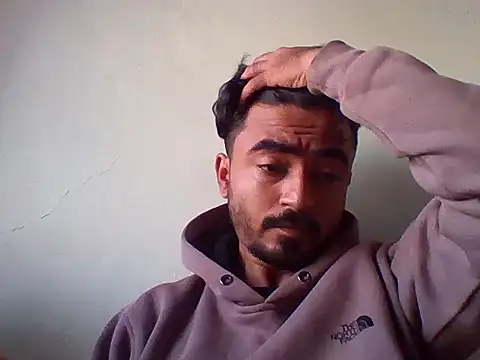 Snapshot of no_one_knows_ chatting on 14, 12, 2025 no one knows online show from 14, 12, 2025